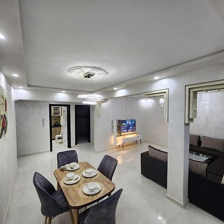 A Elegance Apparte B22 Climatise A Тетуан Экстерьер фото